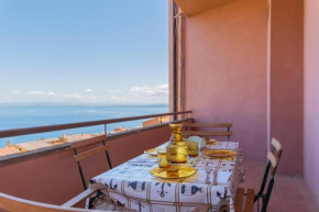 Cozy Sea View Terrace with Heating - Private Parking & Wifi
